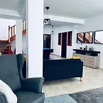 Villa Lovely Casa Suenos, Vista Lobos, Heated Pool X Snooker Table *